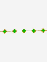 Load image into Gallery viewer, Clover Bracelet Green
