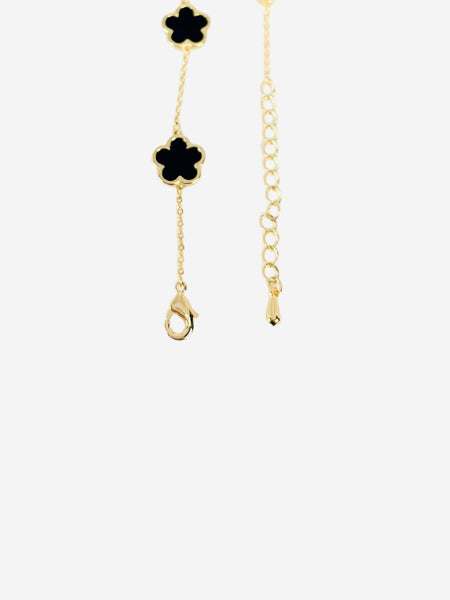 5 Leaf Clover Bracelet - Black