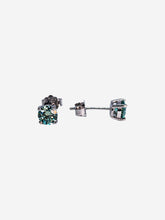 Load image into Gallery viewer, 925 Sterling Silver Moissanite Earring Light Green
