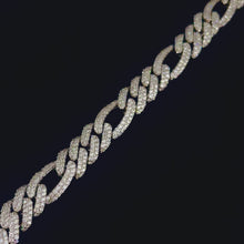 Load and play video in Gallery viewer, Cuban Chain Link Bracelet
